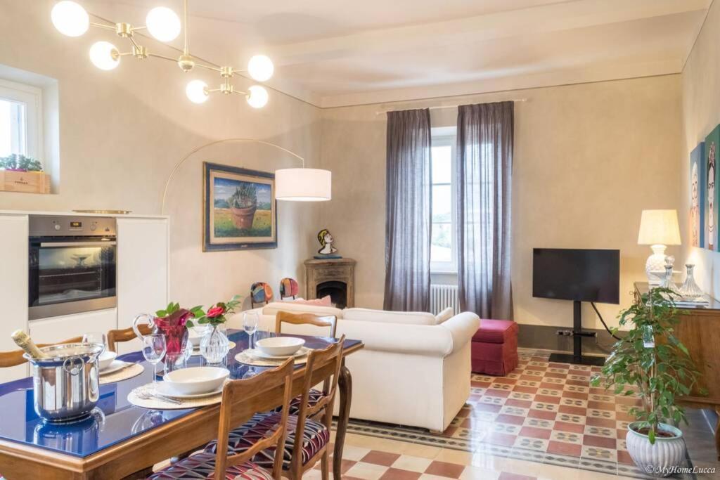 Casa Maria - Attico Di Lusso Vicino Alle Mura Lucca Esterno foto