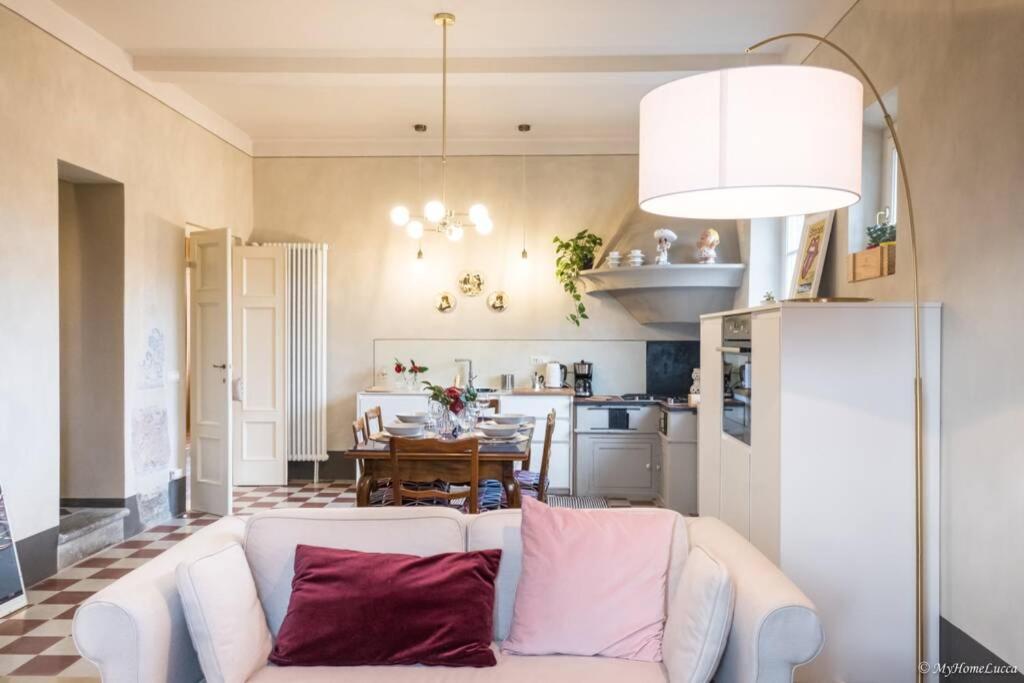 Casa Maria - Attico Di Lusso Vicino Alle Mura Lucca Esterno foto