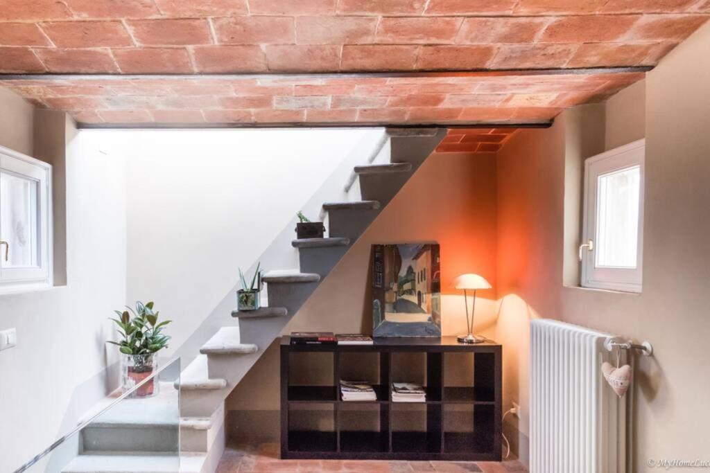 Casa Maria - Attico Di Lusso Vicino Alle Mura Lucca Esterno foto