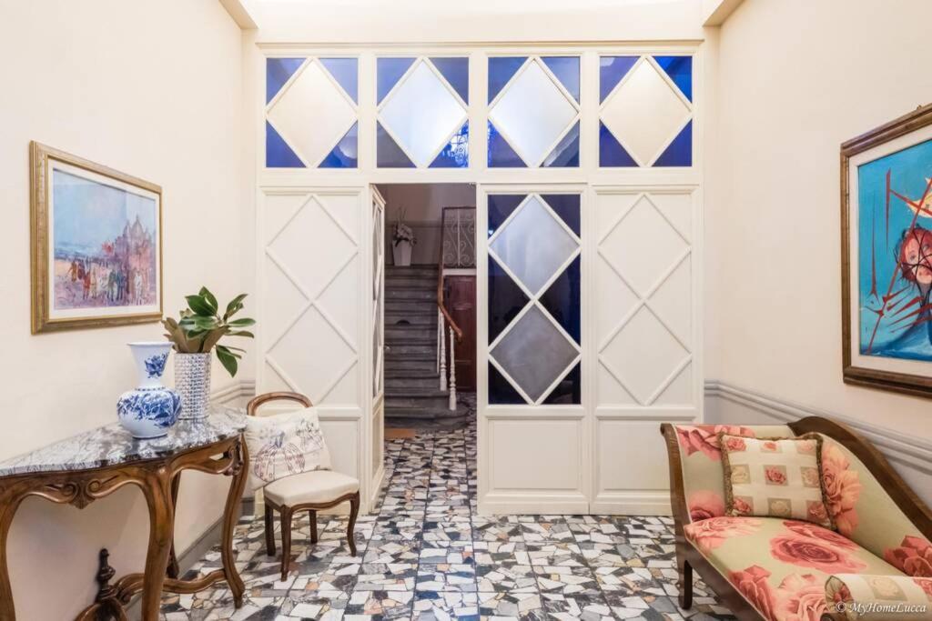 Casa Maria - Attico Di Lusso Vicino Alle Mura Lucca Esterno foto